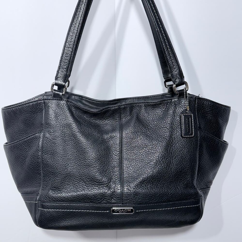 Coach Large Black Pebble Leather Purse / Shoulder Handbag A1320-F25651